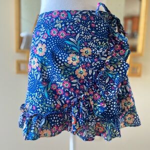 Forever 21 floral ruffle mini skirt with side ties size small